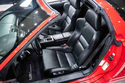 2005 Acura NSX in New Formula Red over Black