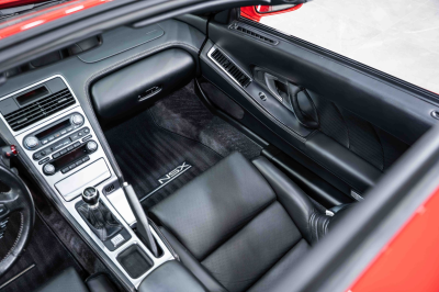 2005 Acura NSX in New Formula Red over Black