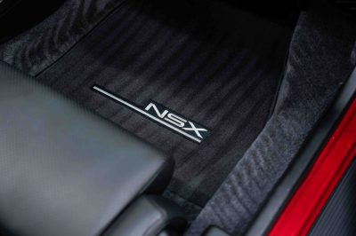2005 Acura NSX in New Formula Red over Black