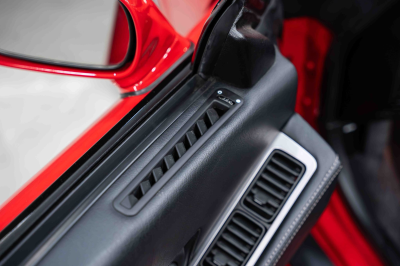 2005 Acura NSX in New Formula Red over Black