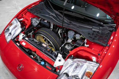2005 Acura NSX in New Formula Red over Black