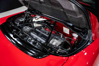 2005 Acura NSX in New Formula Red over Black