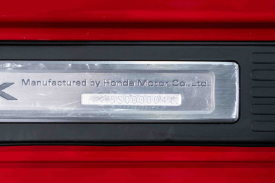 2005 Acura NSX in New Formula Red over Black