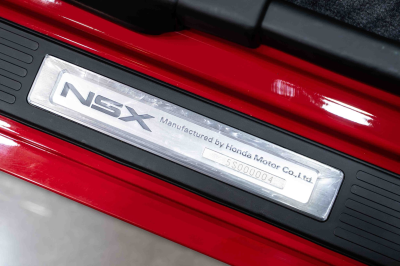 2005 Acura NSX in New Formula Red over Black