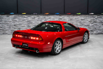2005 Acura NSX in New Formula Red over Black