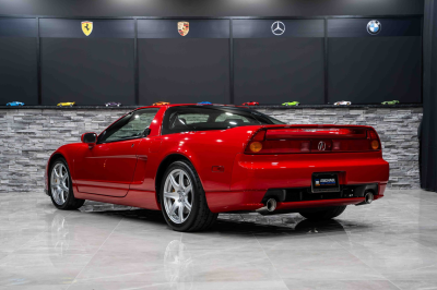 2005 Acura NSX in New Formula Red over Black