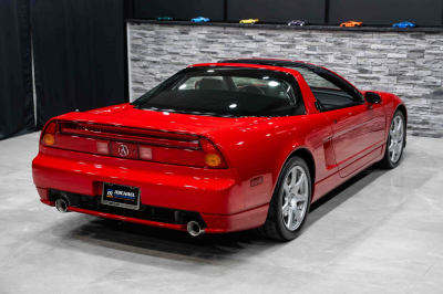 2005 Acura NSX in New Formula Red over Black