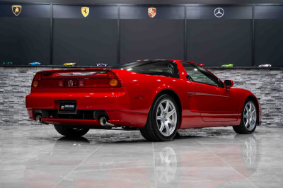 2005 Acura NSX in New Formula Red over Black