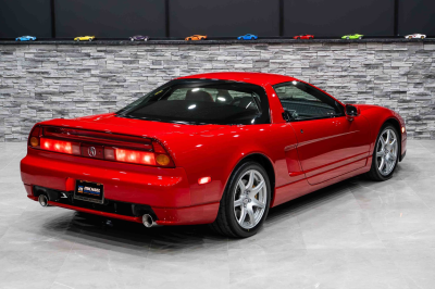 2005 Acura NSX in New Formula Red over Black