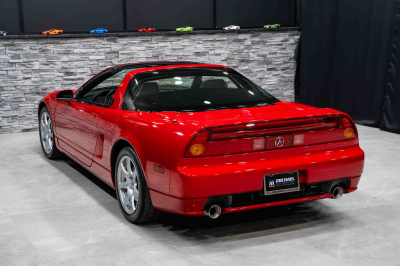 2005 Acura NSX in New Formula Red over Black
