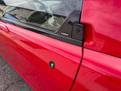 2005 Acura NSX in New Formula Red over Tan