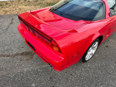 2005 Acura NSX in New Formula Red over Tan