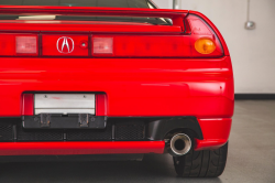 2005 Acura NSX in New Formula Red over Black