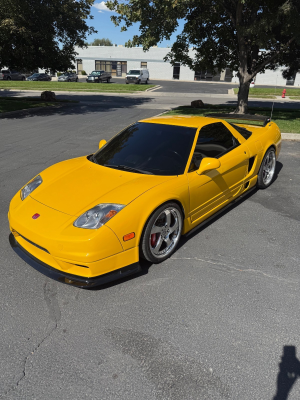 2005 Acura NSX in Rio Yellow over Black