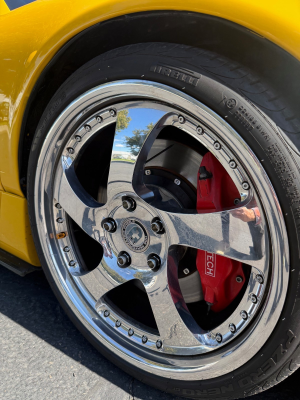 2005 Acura NSX in Rio Yellow over Black