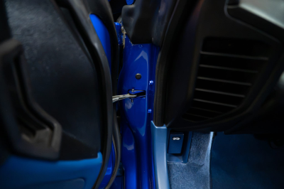 2005 Acura NSX in Long Beach Blue over Blue