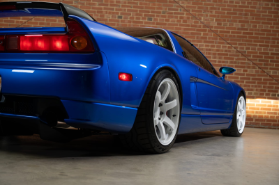 2005 Acura NSX in Long Beach Blue over Blue