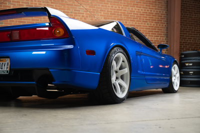 2005 Acura NSX in Long Beach Blue over Blue