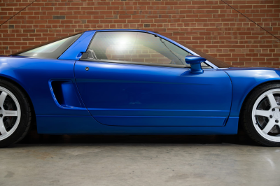 2005 Acura NSX in Long Beach Blue over Blue