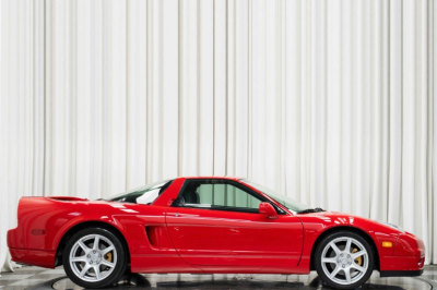 2005 Acura NSX in New Formula Red over Black