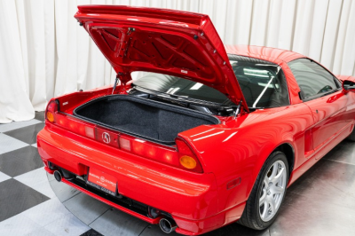 2005 Acura NSX in New Formula Red over Black