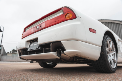 2002 Acura NSX in Grand Prix White over Black