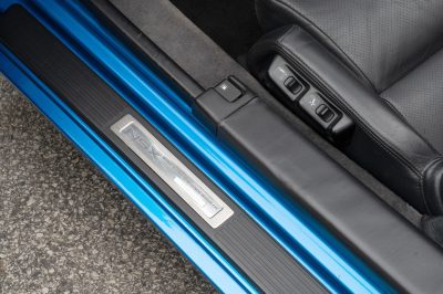 2000 Acura NSX in Monaco Blue over Black