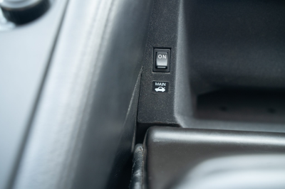 2000 Acura NSX in Monaco Blue over Black