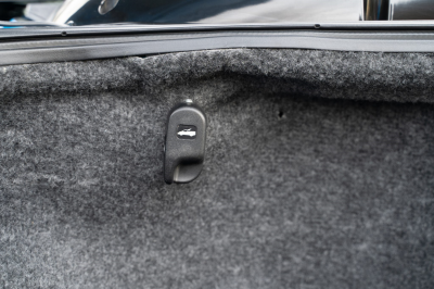 2000 Acura NSX in Monaco Blue over Black