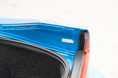 2000 Acura NSX in Monaco Blue over Black