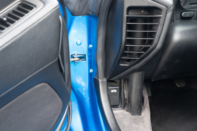 2000 Acura NSX in Monaco Blue over Black