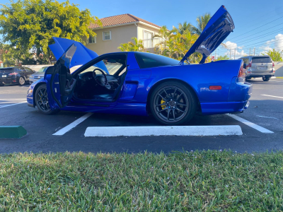 2004 Acura NSX in Long Beach Blue over Blue