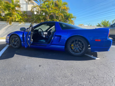 2004 Acura NSX in Long Beach Blue over Blue
