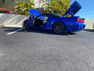 2004 Acura NSX in Long Beach Blue over Blue