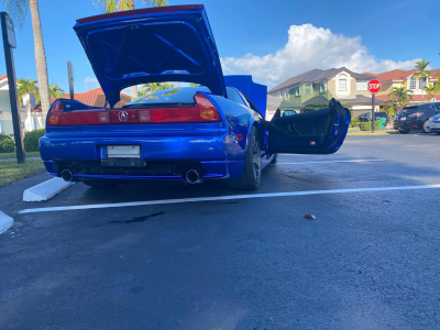 2004 Acura NSX in Long Beach Blue over Blue