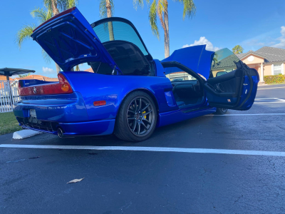 2004 Acura NSX in Long Beach Blue over Blue