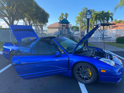 2004 Acura NSX in Long Beach Blue over Blue