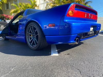 2004 Acura NSX in Long Beach Blue over Blue