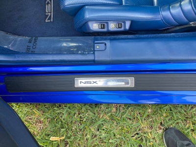 2004 Acura NSX in Long Beach Blue over Blue