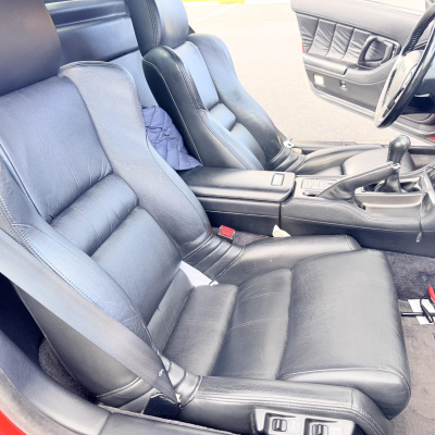 1992 Acura NSX in Formula Red over Black