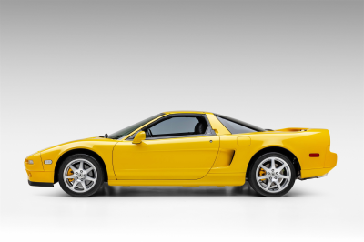 2001 Acura NSX in Spa Yellow over Black