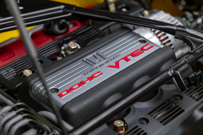 2001 Acura NSX in Spa Yellow over Black