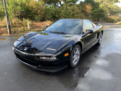 2000 Acura NSX in Berlina Black over Black