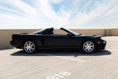 1995 Acura NSX in Berlina Black over Black