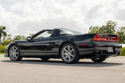 2003 Acura NSX in Berlina Black over Black