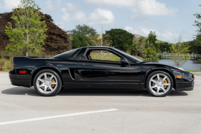2003 Acura NSX in Berlina Black over Black