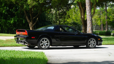 1995 Acura NSX in Berlina Black over Black