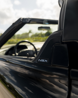 2003 Acura NSX in Berlina Black over Black