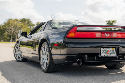 2003 Acura NSX in Berlina Black over Black