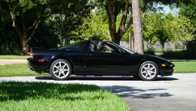 1995 Acura NSX in Berlina Black over Black